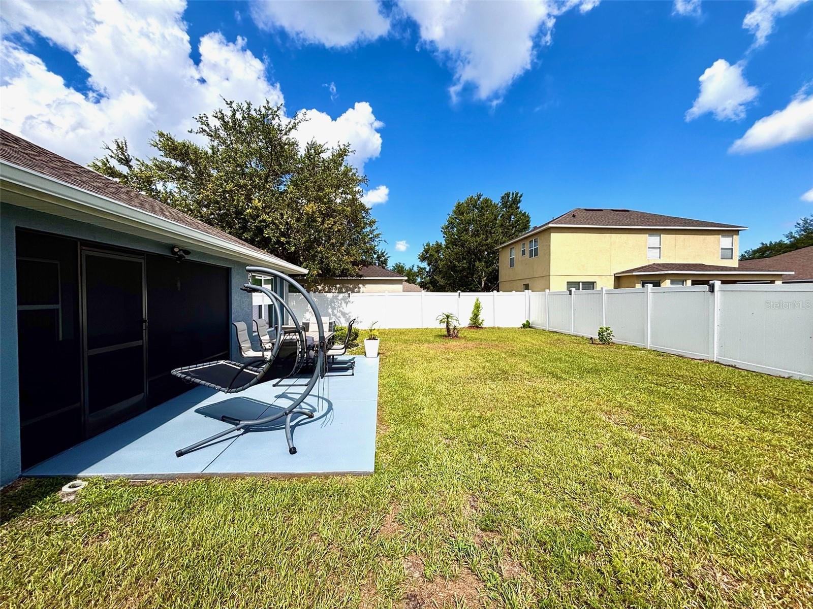 SUMMER CHASE - Residential