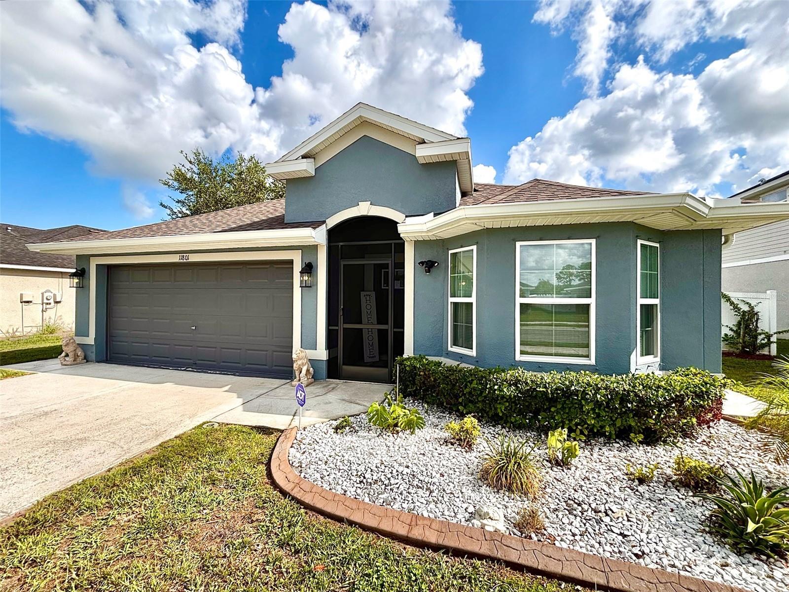 SUMMER CHASE - Residential
