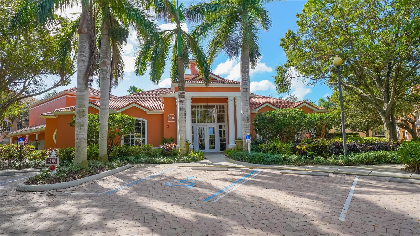 BELLA VILLINO II - Residential Lease