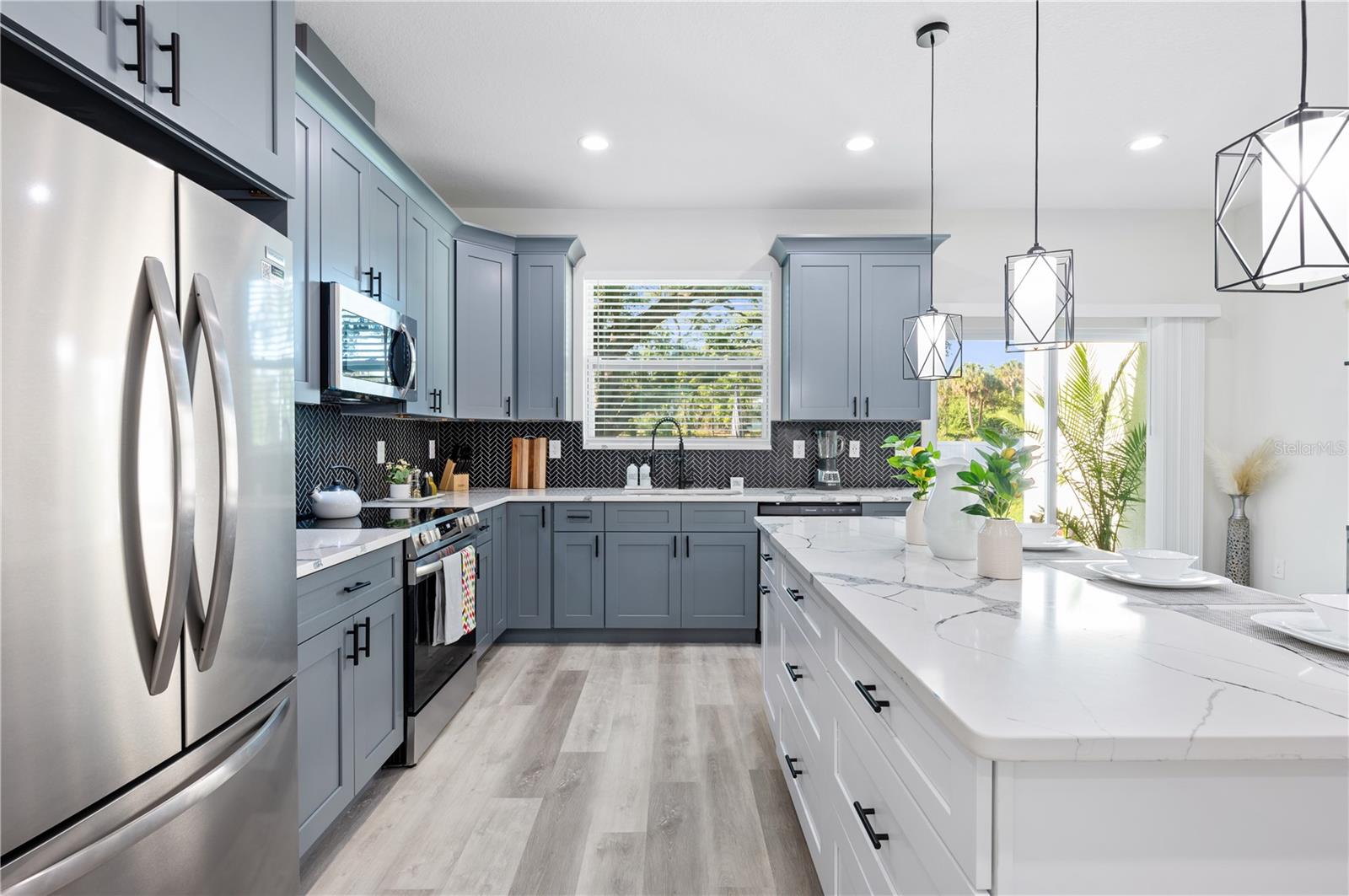 OAKLAND HILLS - Residential