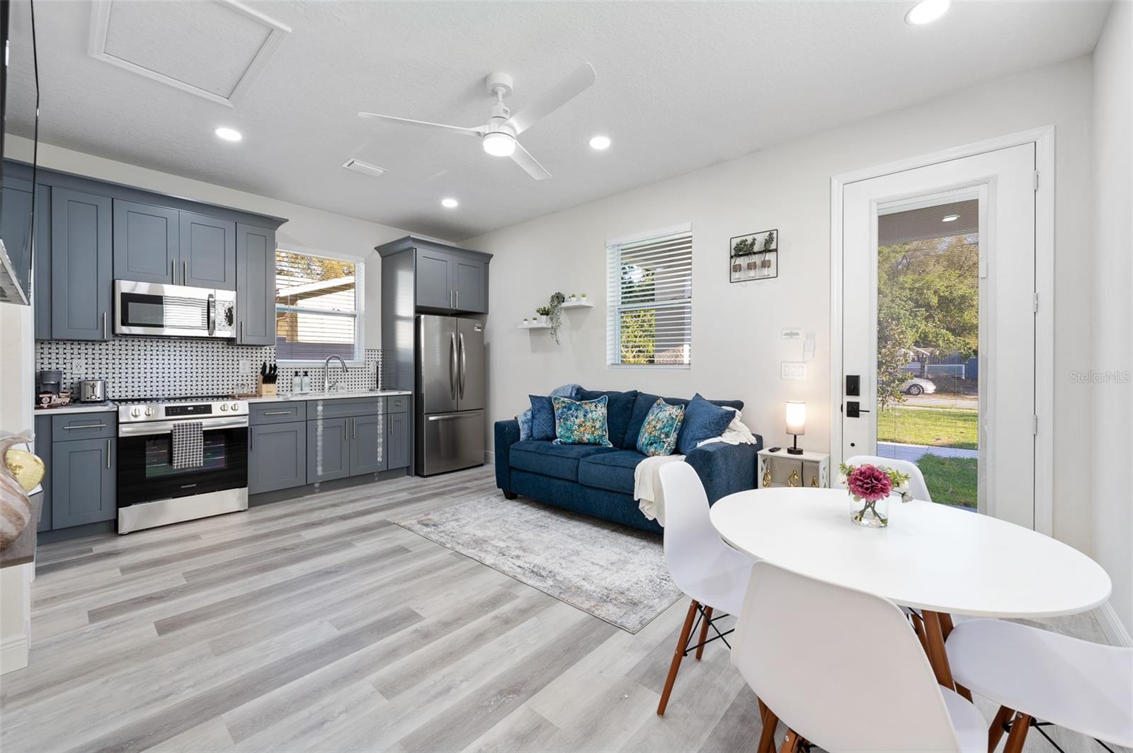 OAKLAND HILLS - Residential