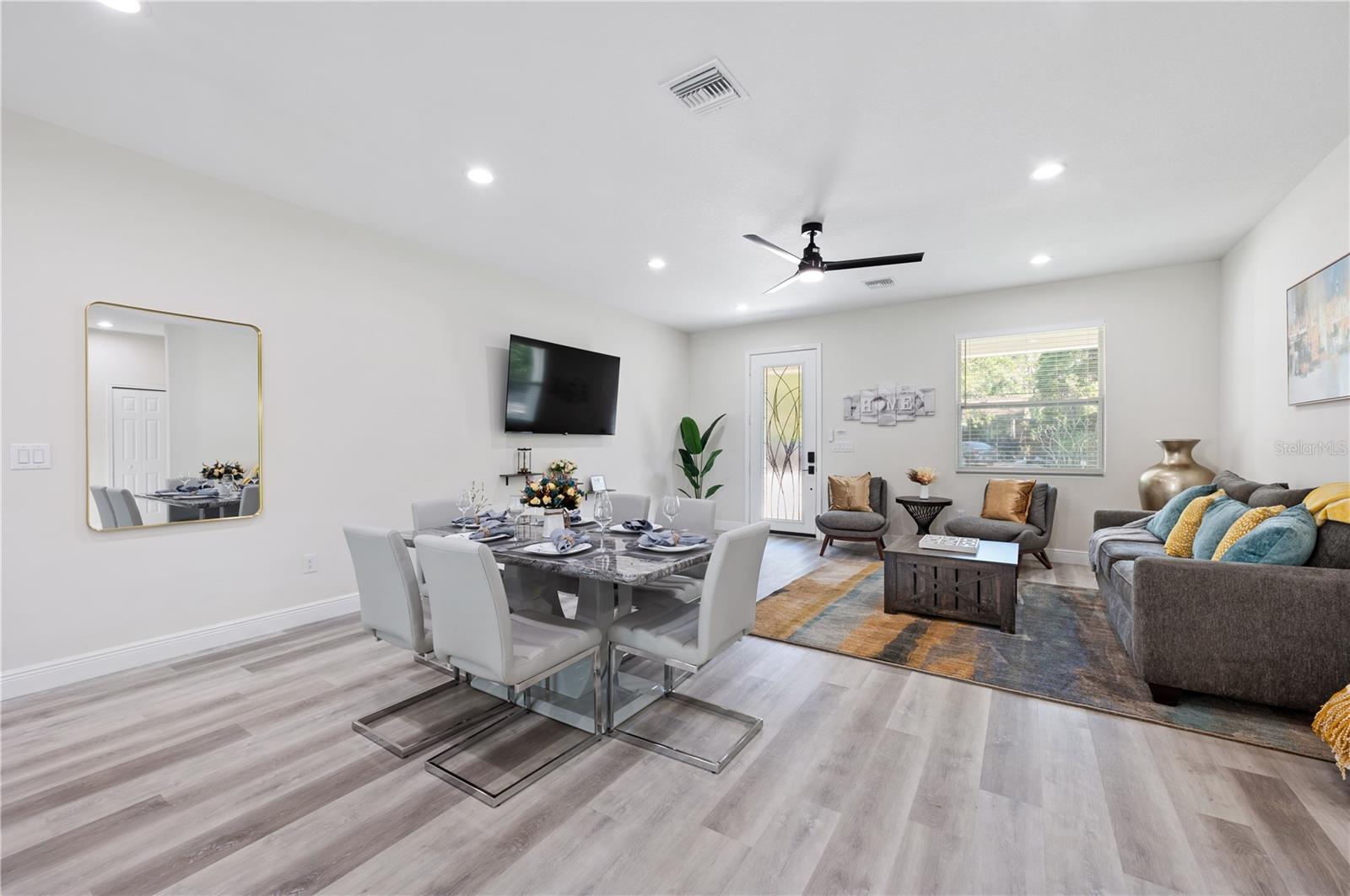 OAKLAND HILLS - Residential