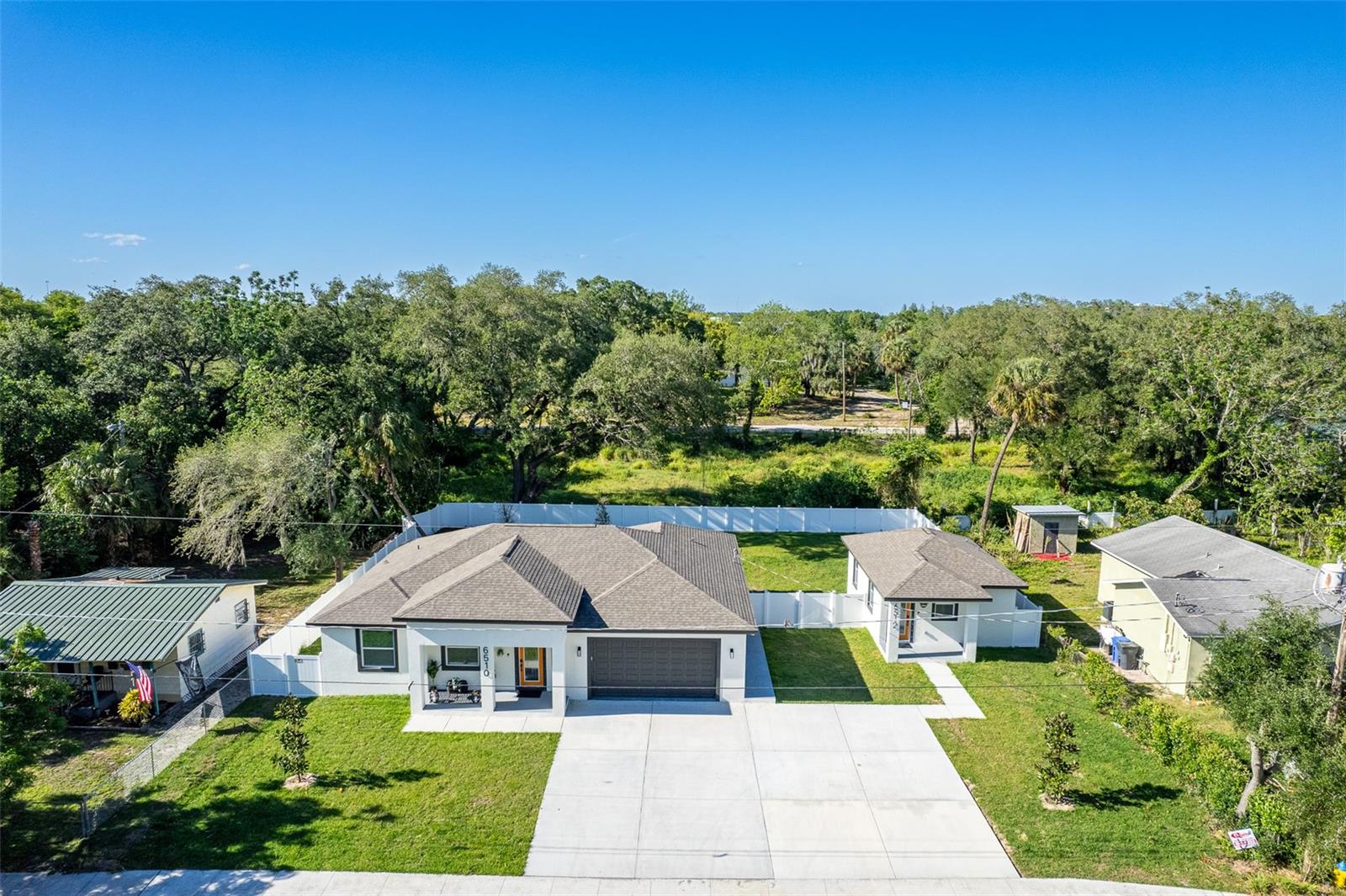 OAKLAND HILLS - Residential