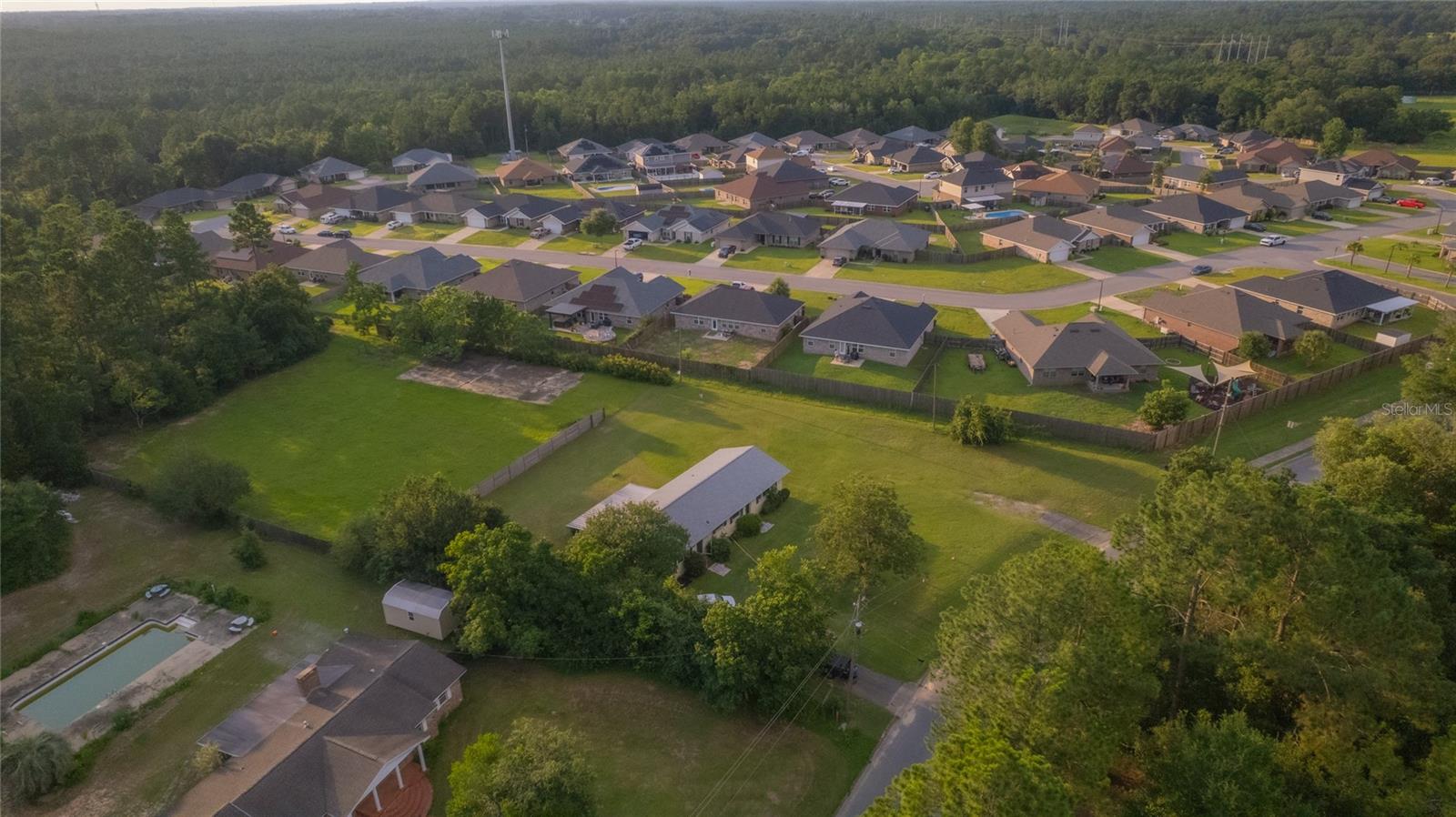 KLONDIKE FOREST - Residential