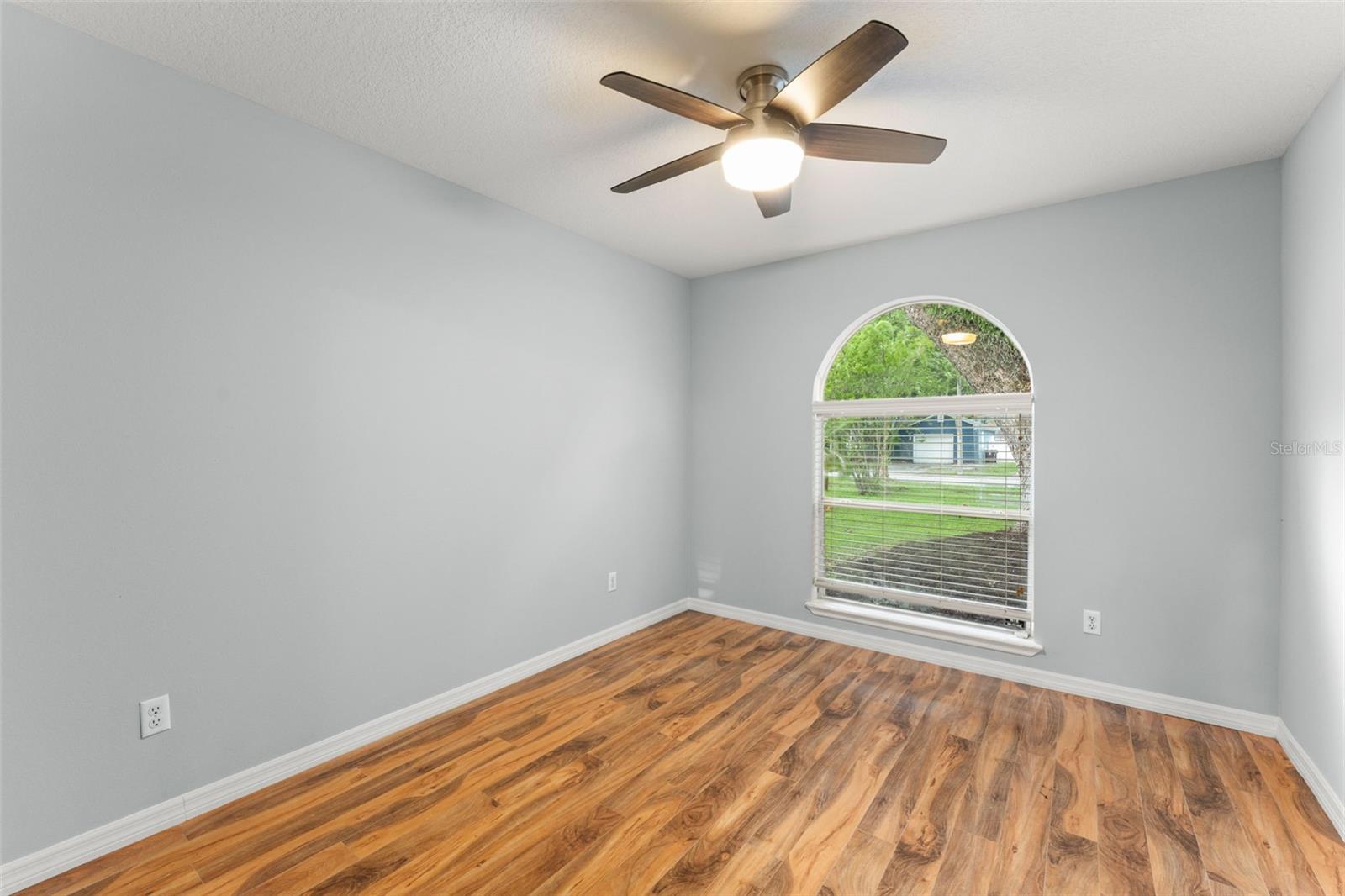 COLLEGE PARK CC SEC - Residential