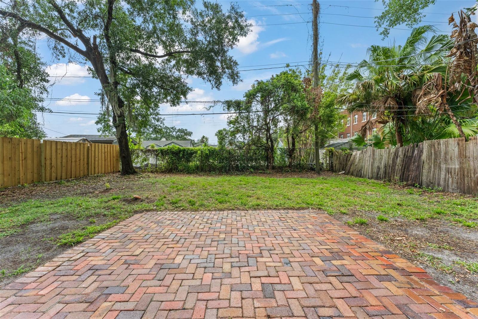 COLLEGE PARK CC SEC - Residential