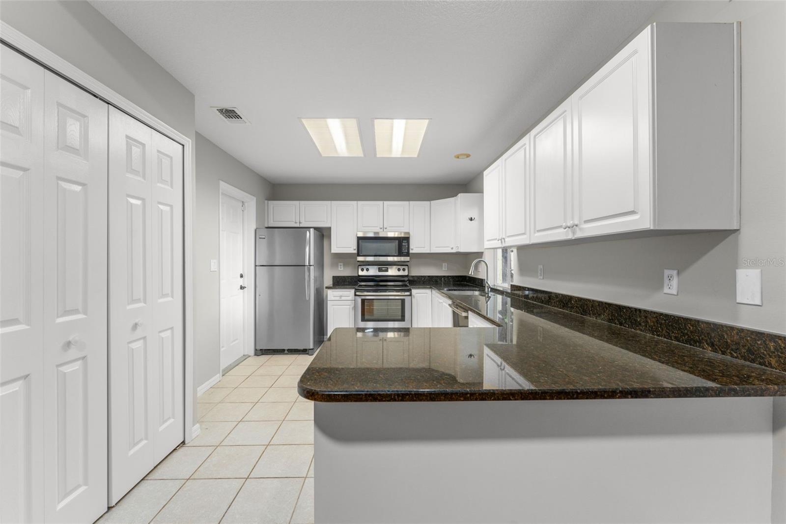 COLLEGE PARK CC SEC - Residential