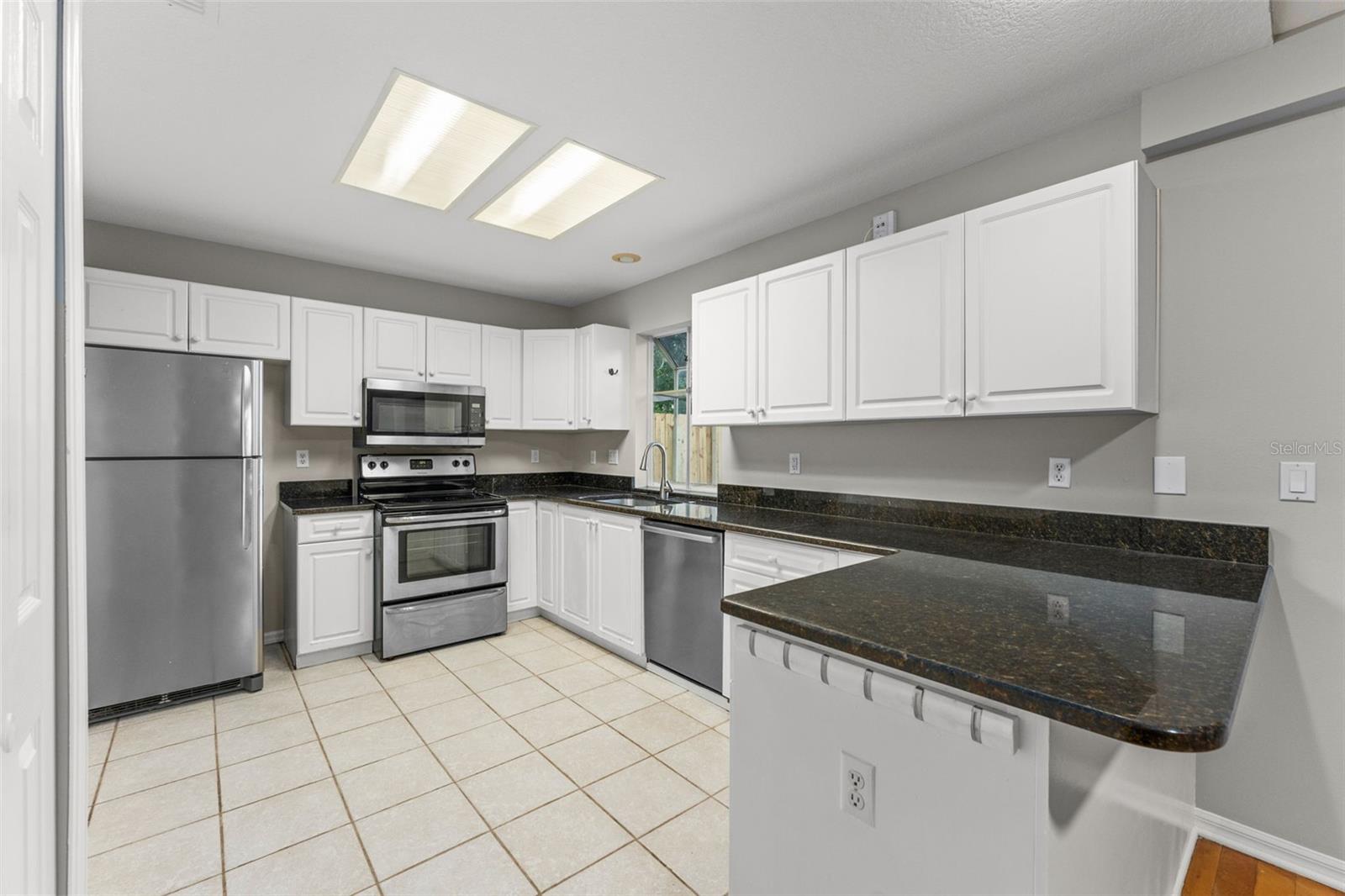 COLLEGE PARK CC SEC - Residential