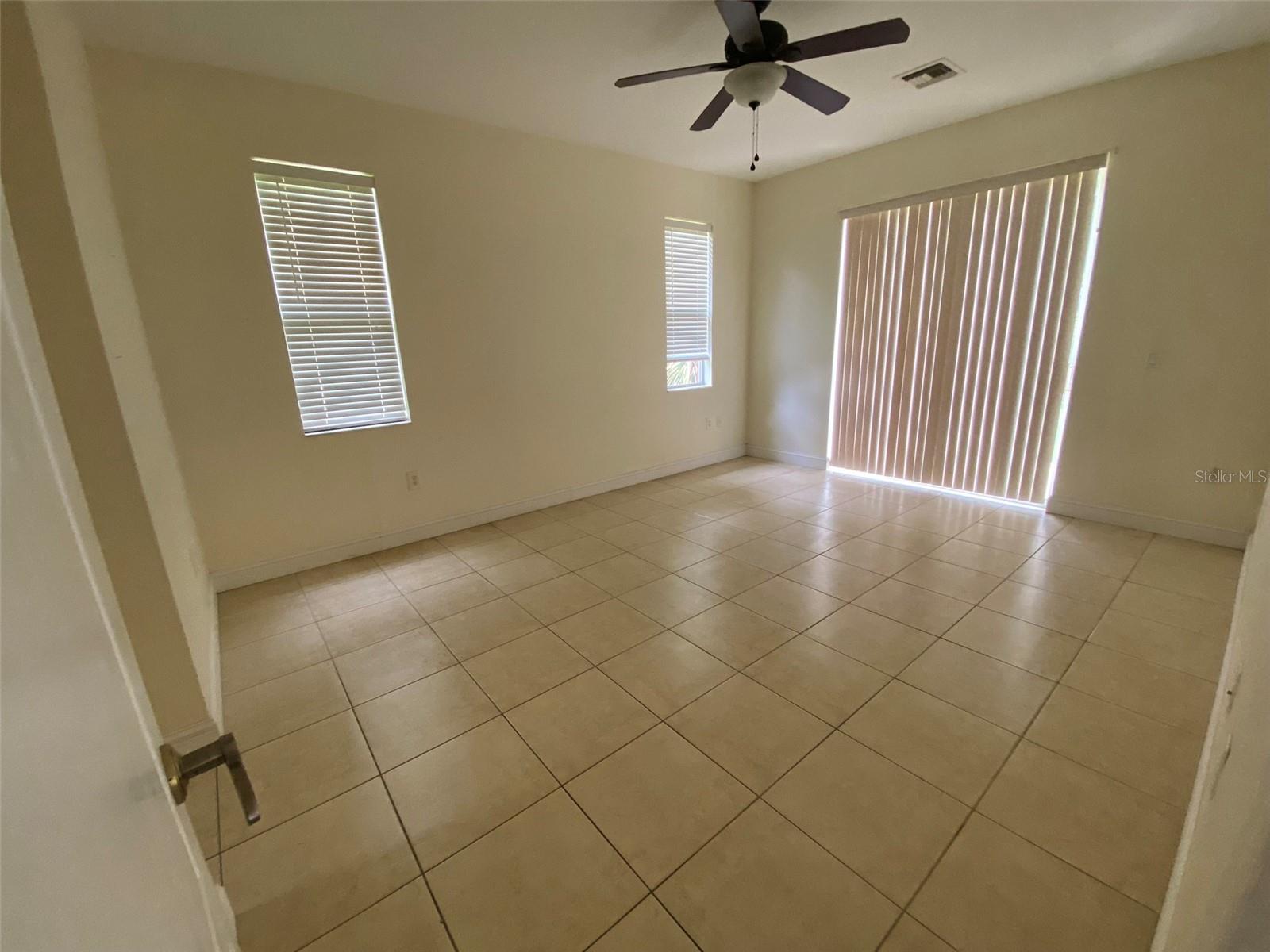 EUSTIS PINE MEADOWS COUNTRY CLUB ESTATES - Residential Lease
