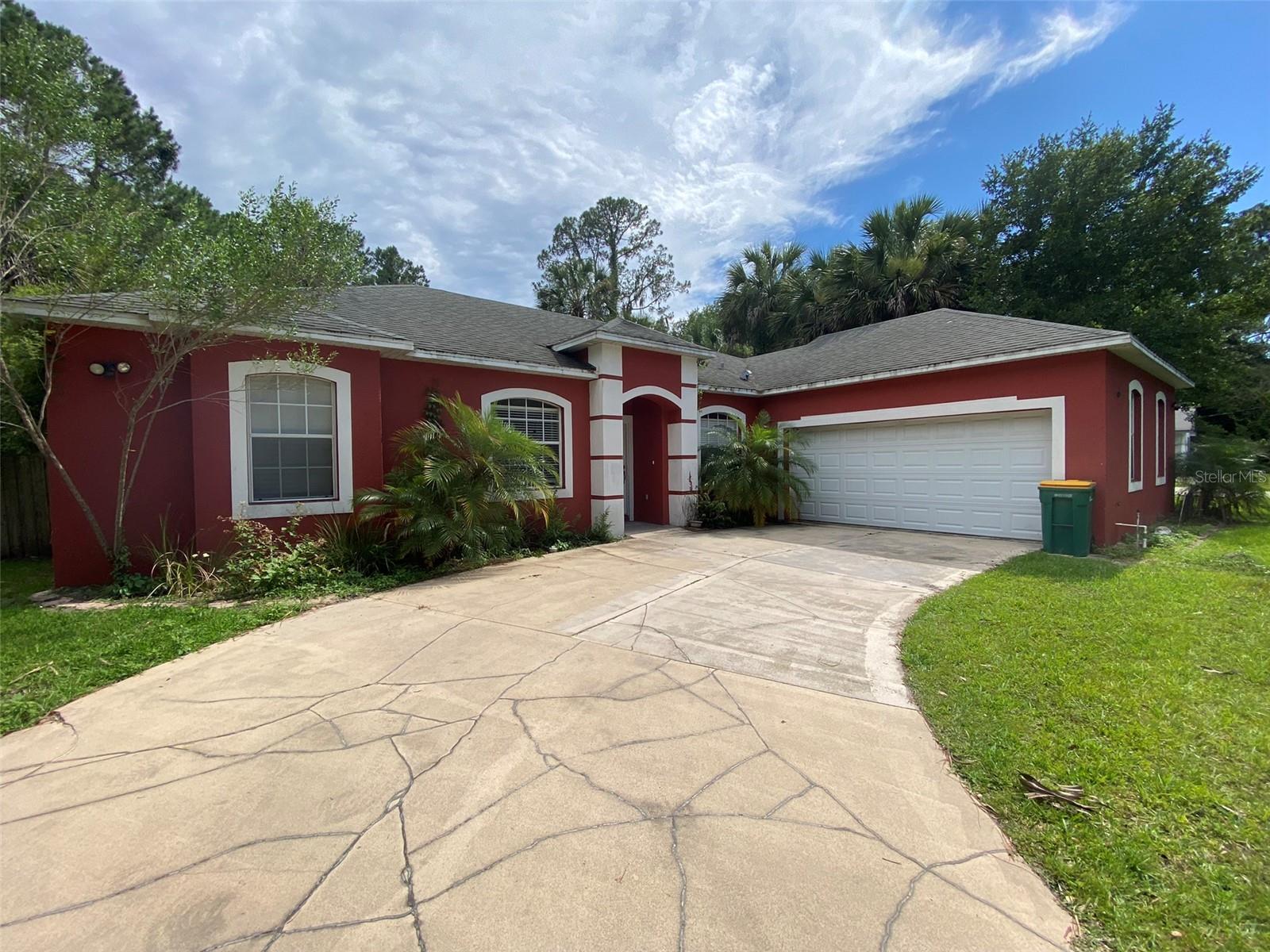 EUSTIS PINE MEADOWS COUNTRY CLUB ESTATES - Residential Lease