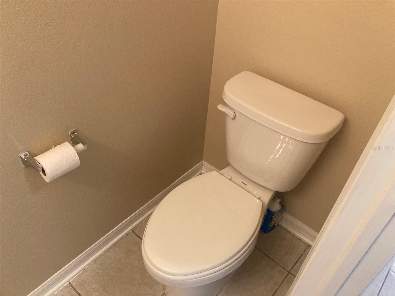 WATERFORD TWNHMS - Residential Lease