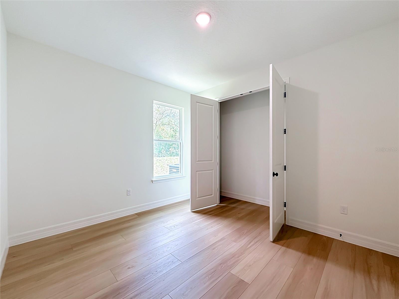 ROYAL TRAILS UNIT 01 - Residential