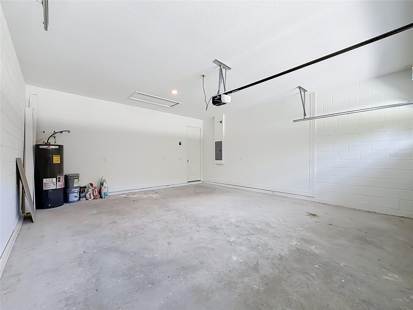ROYAL TRAILS UNIT 01 - Residential