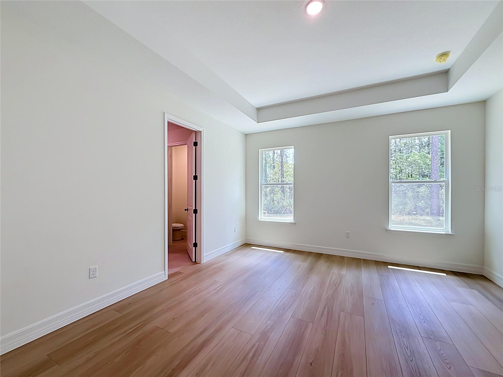 ROYAL TRAILS UNIT 01 - Residential