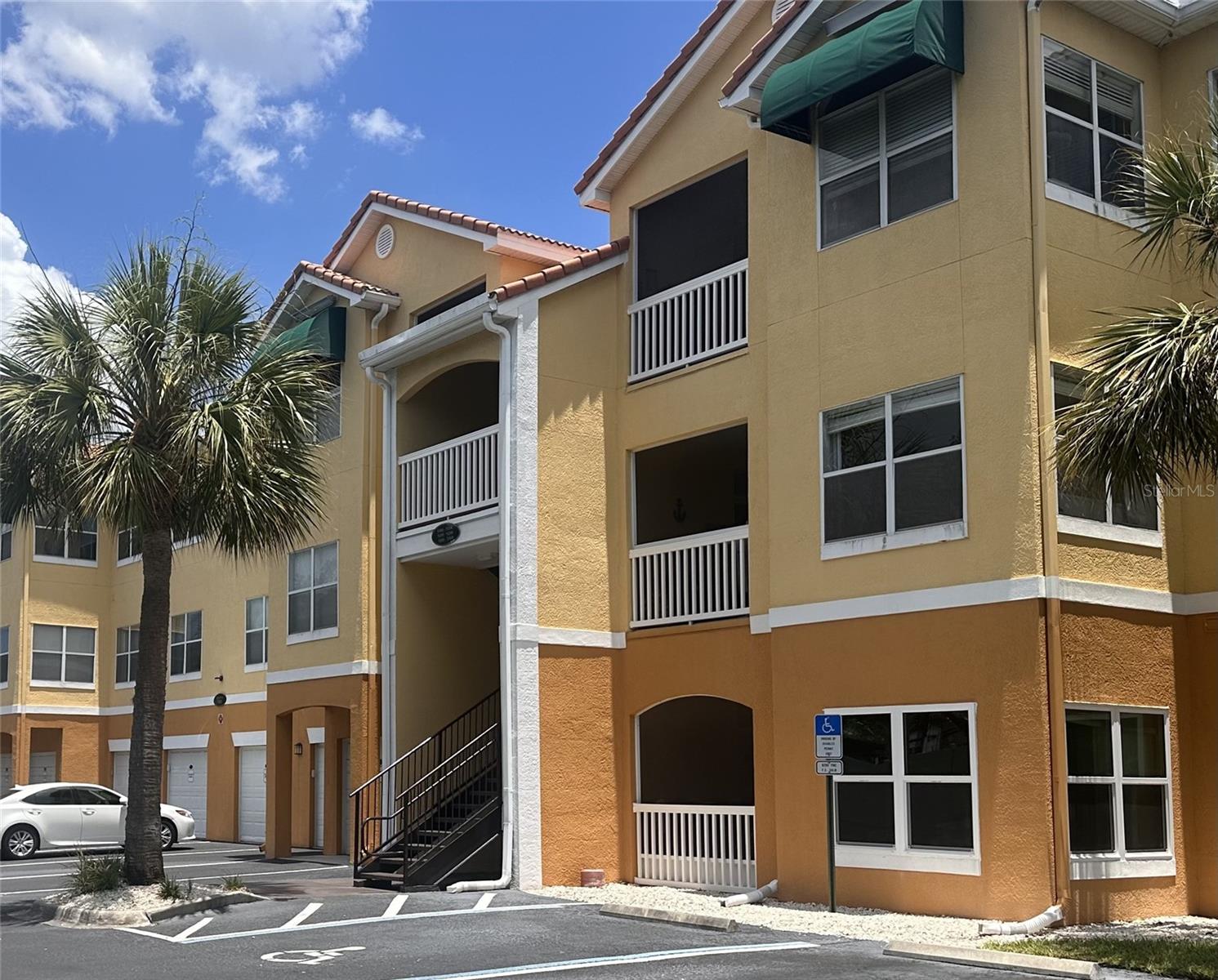 BEACHWAY CONDOS - Residential