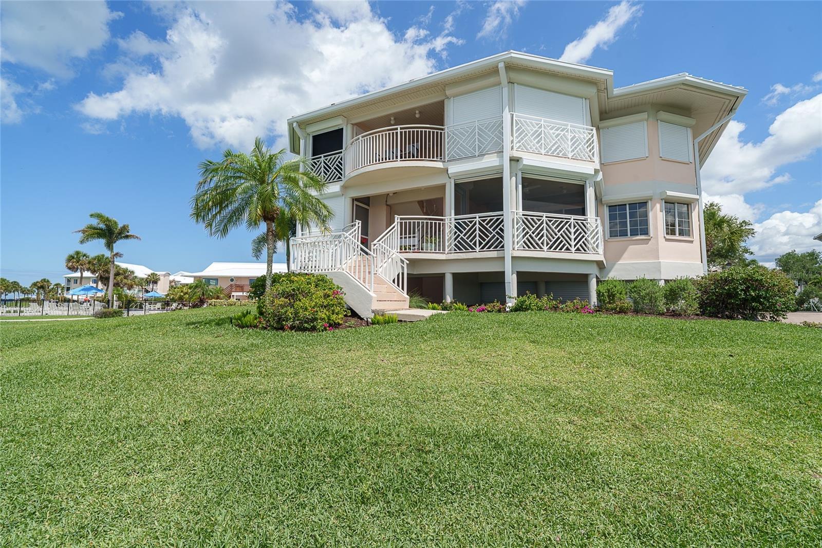 PLACIDA HARBOUR PH 01 BLDG 01 - Residential