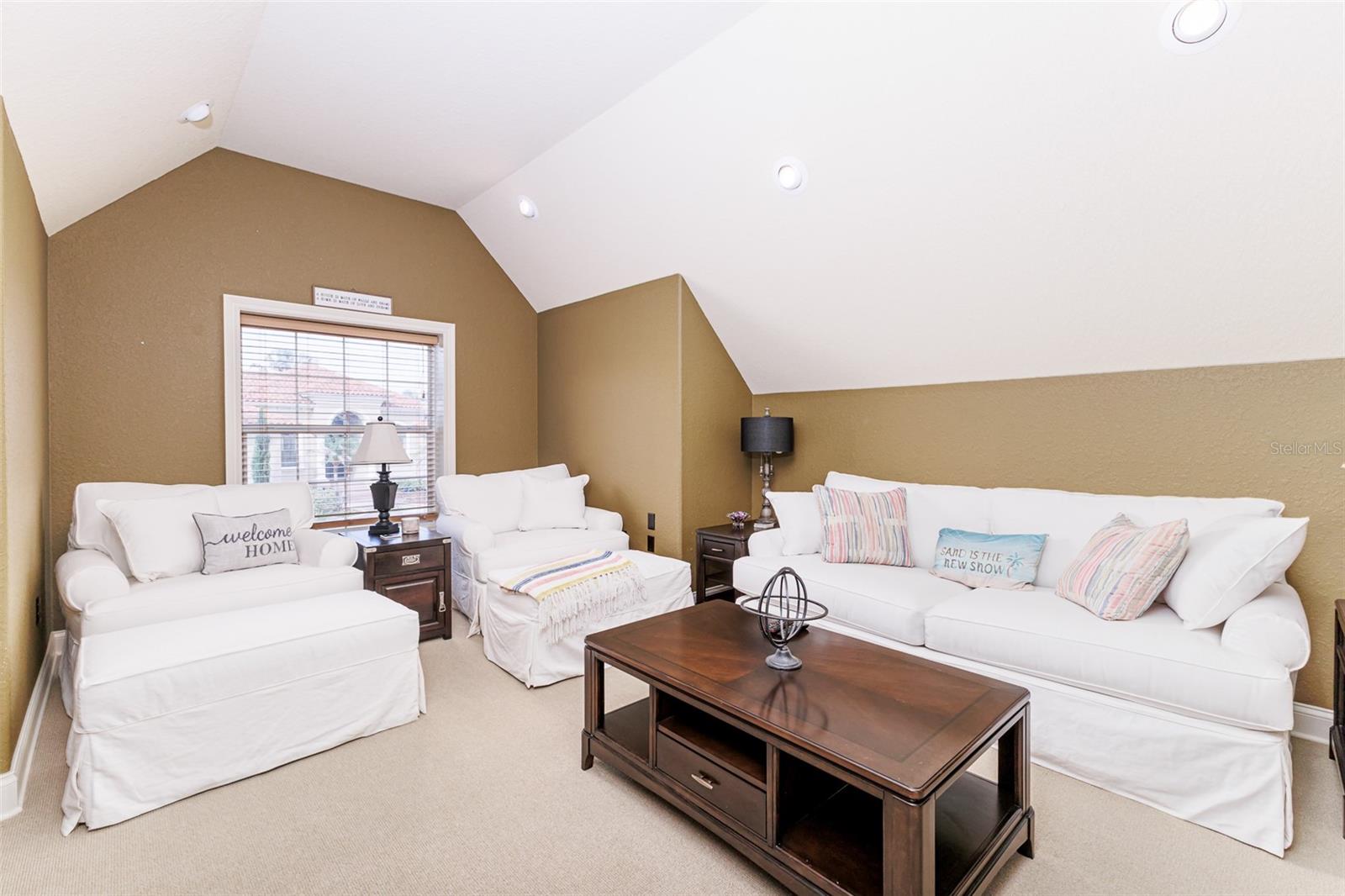 EAGLEBROOKE PH 02 - Residential