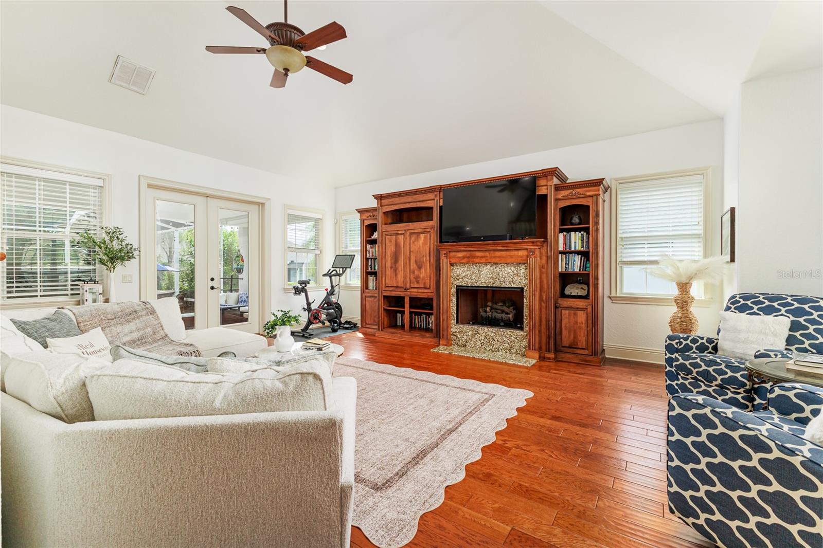 EAGLEBROOKE PH 02 - Residential