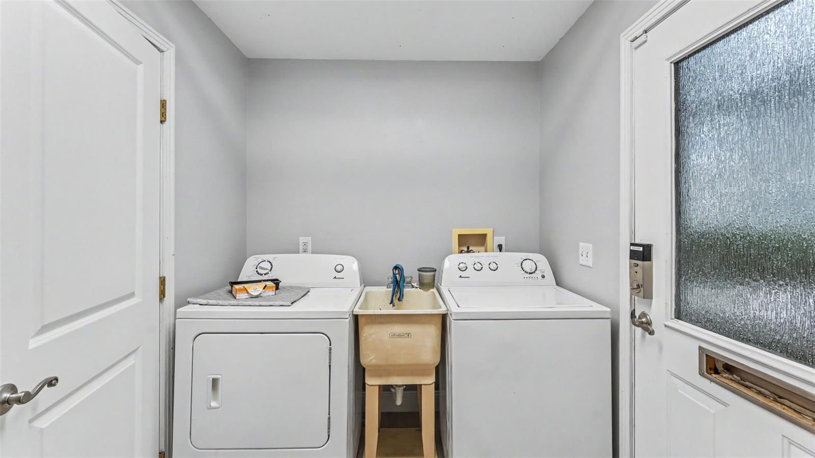 CRESCENT PARK - Residential