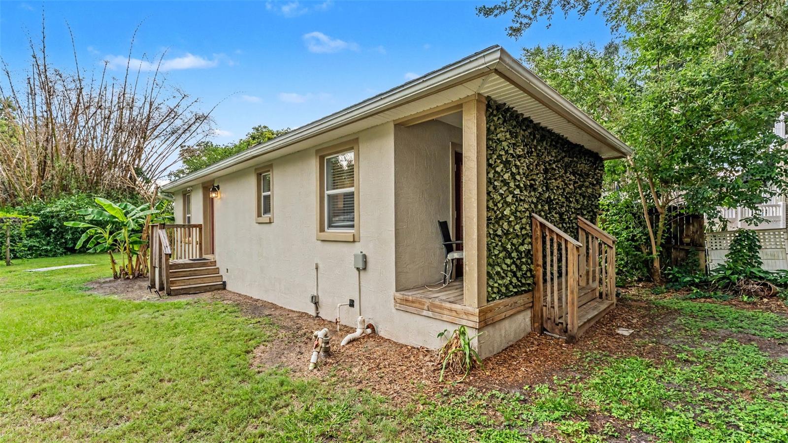 CRESCENT PARK - Residential
