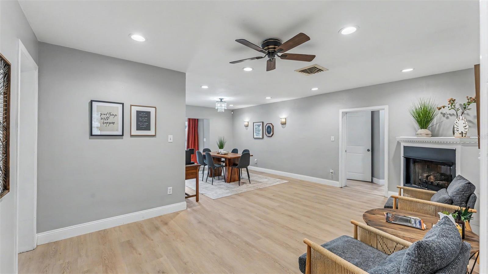 CRESCENT PARK - Residential