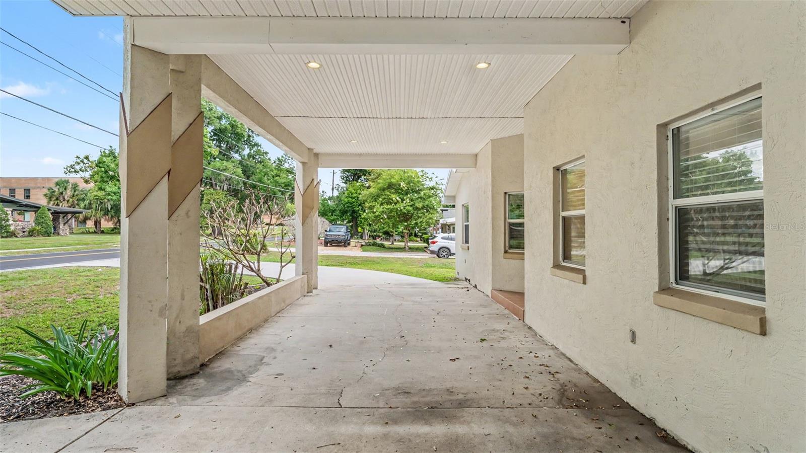 CRESCENT PARK - Residential