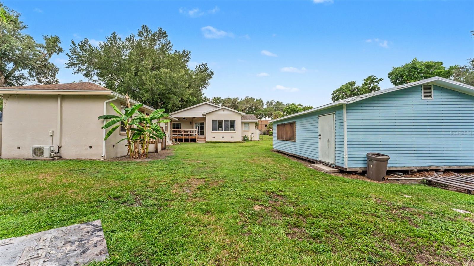 CRESCENT PARK - Residential