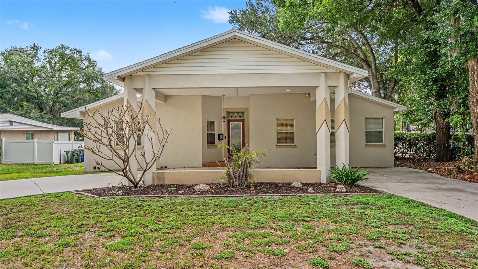 CRESCENT PARK - Residential