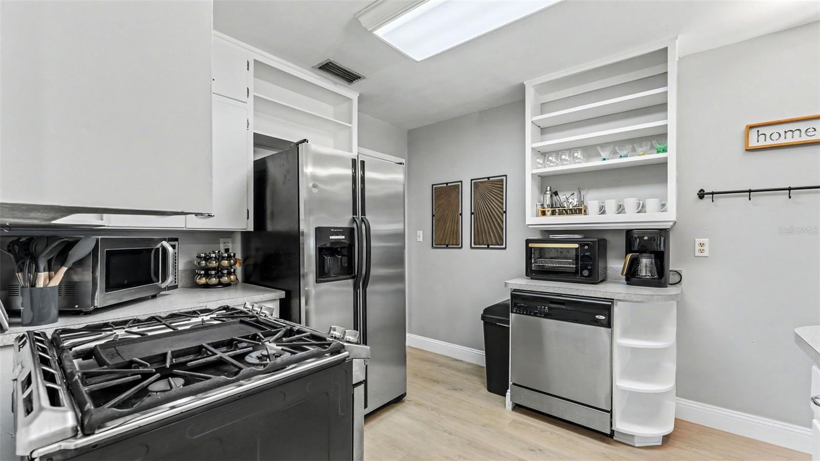 CRESCENT PARK - Residential