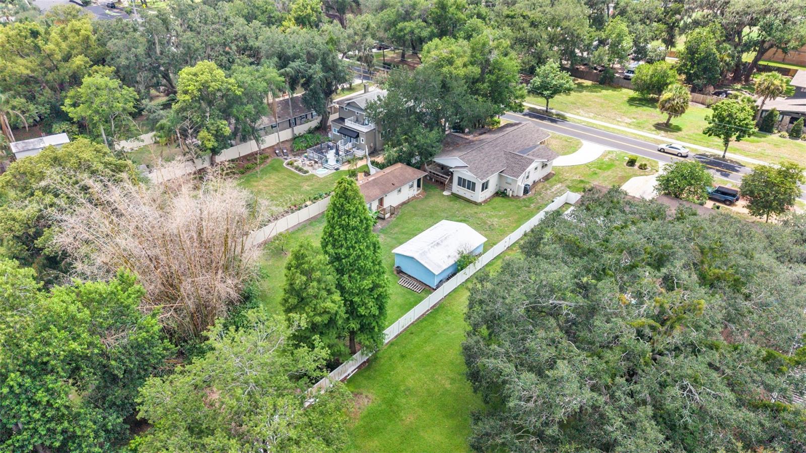 CRESCENT PARK - Residential