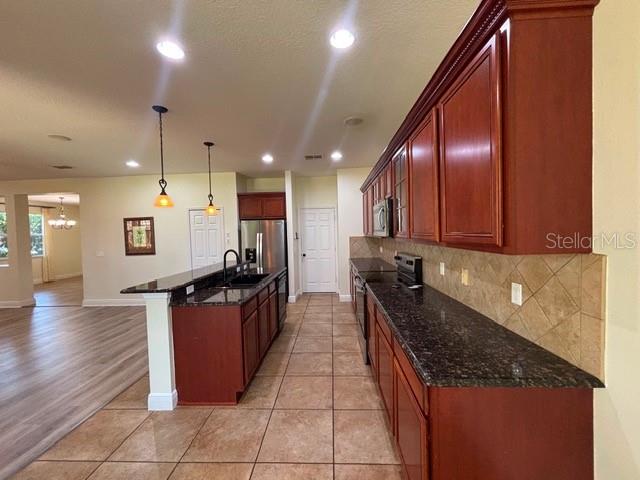 MABEL BRIDGE - Residential Lease