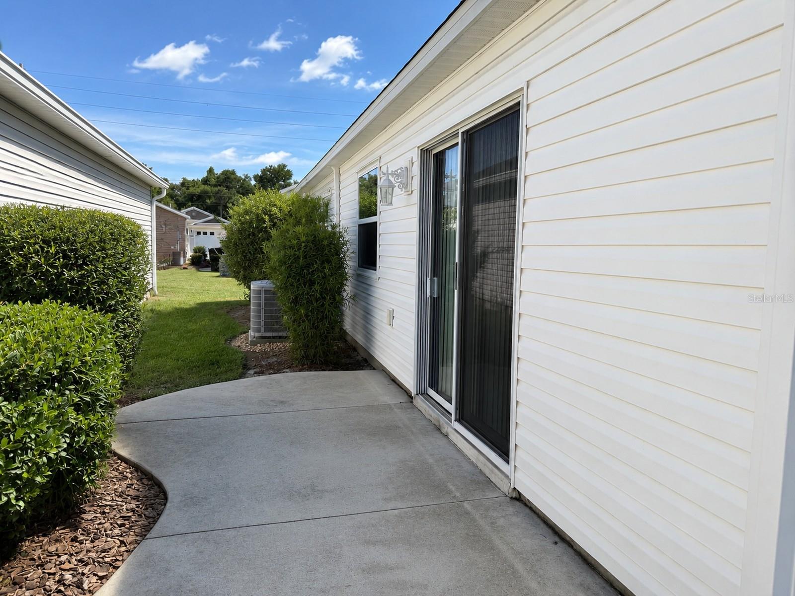 VILLAGES OF MARSH BEND - Residential Lease