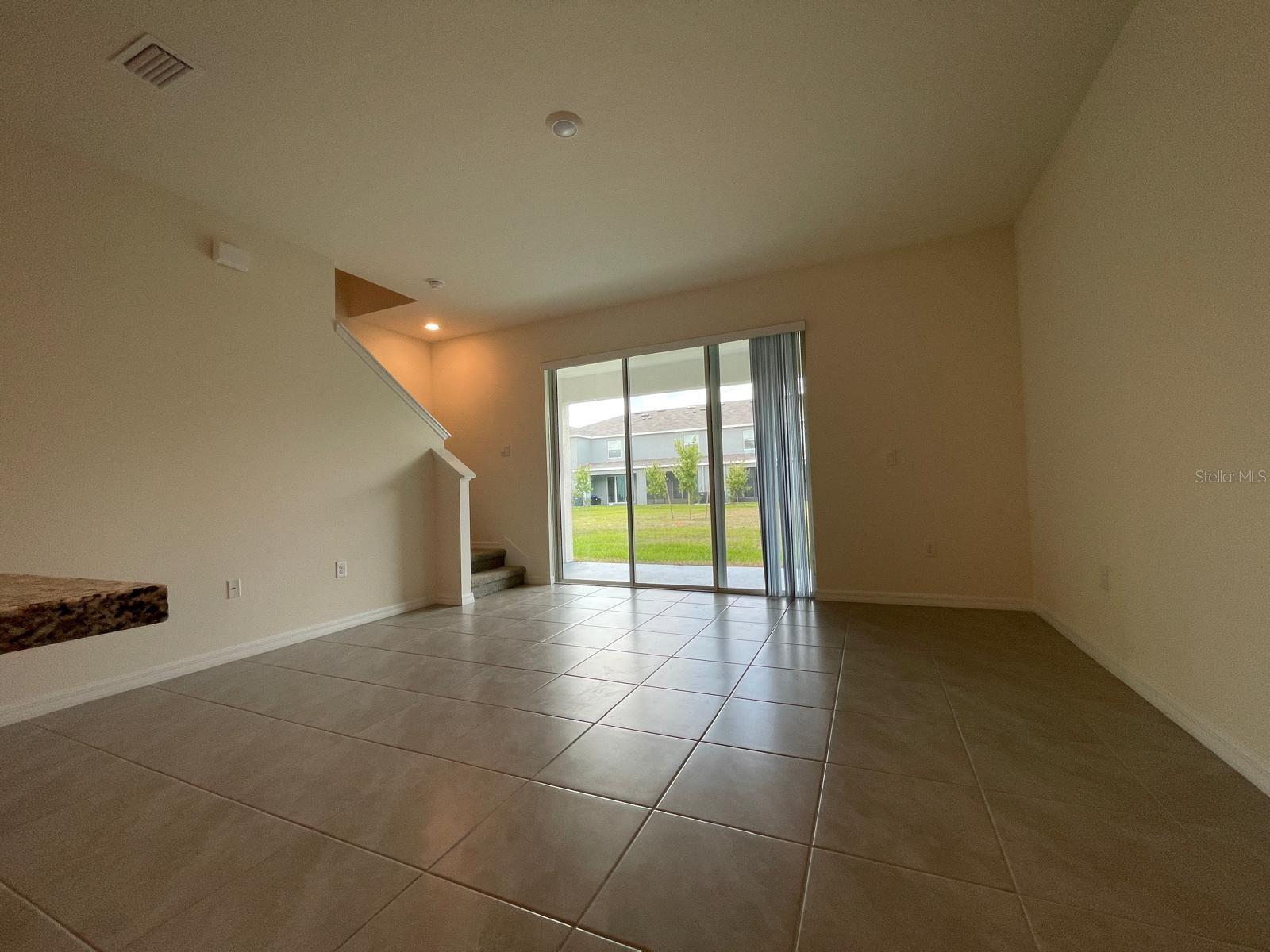 AVALON PARK WEST-NORTH PH 2 4 5 - Residential Lease