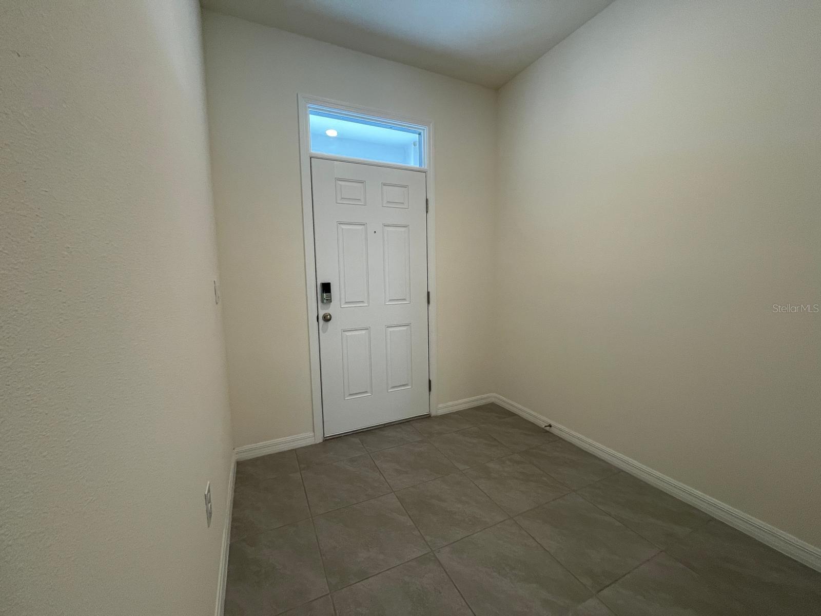 AVALON PARK WEST-NORTH PH 2 4 5 - Residential Lease