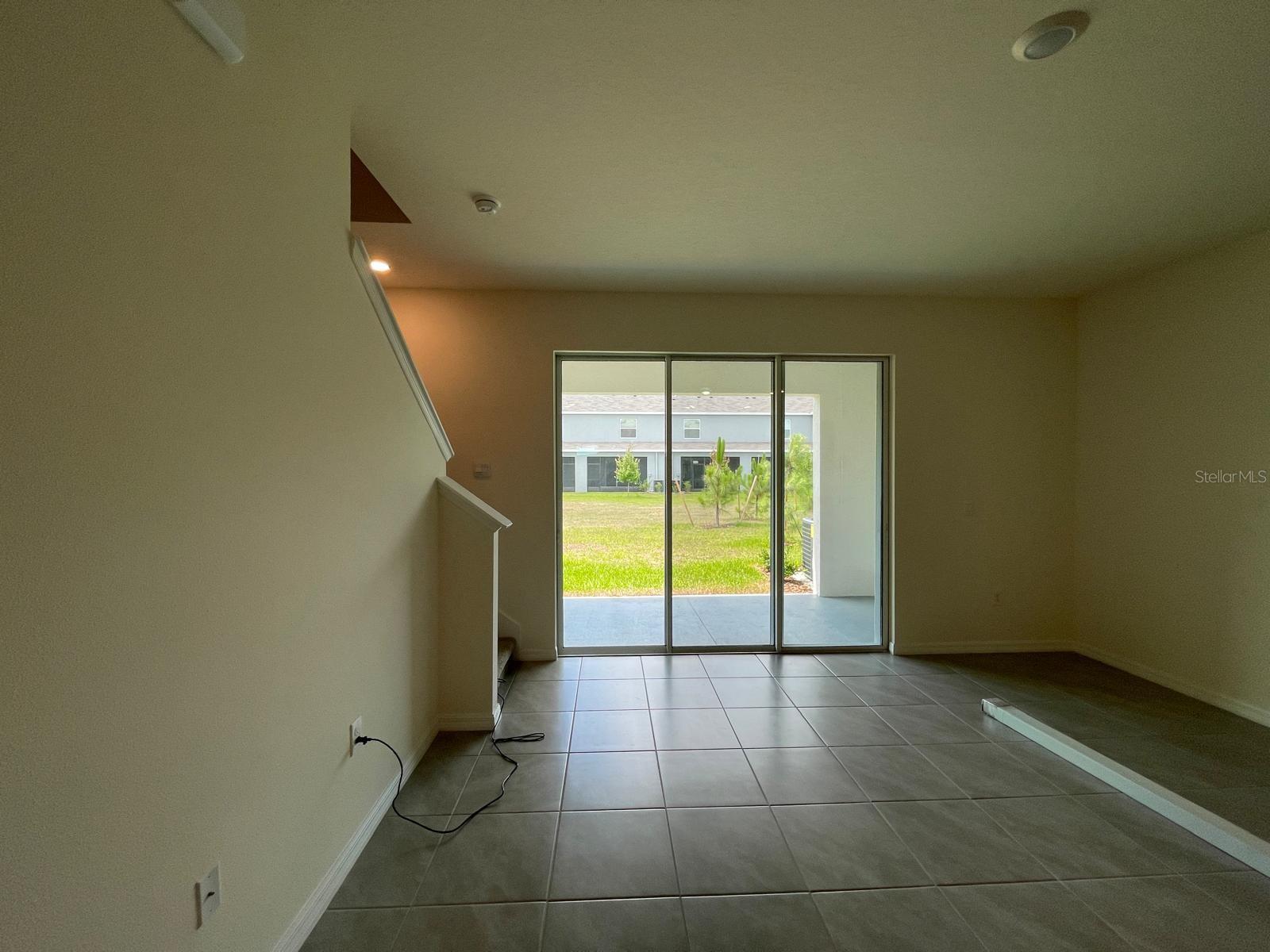 AVALON PARK WEST-NORTH PH 2 4 5 - Residential Lease