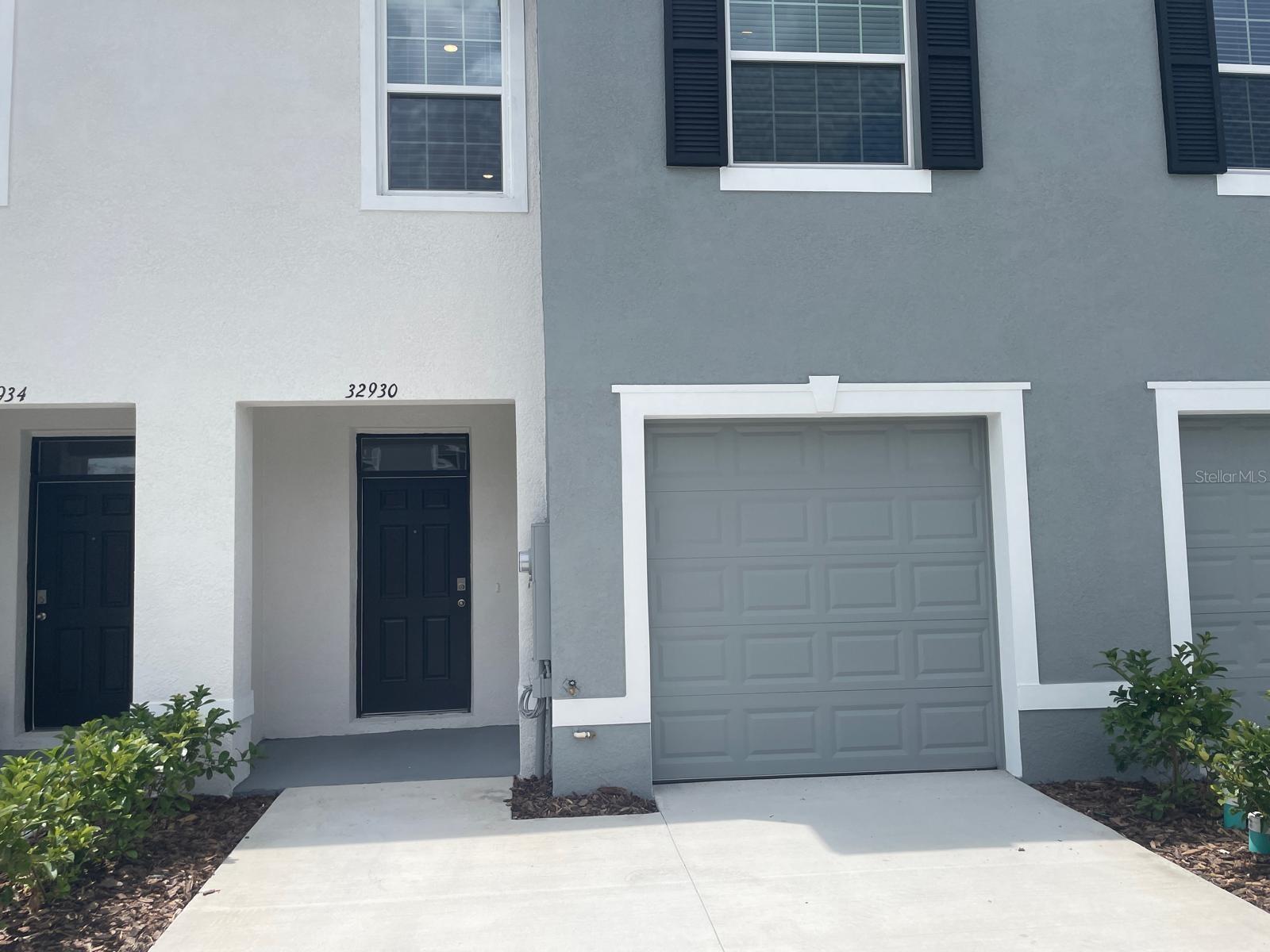 AVALON PARK WEST-NORTH PH 2 4 5 - Residential Lease
