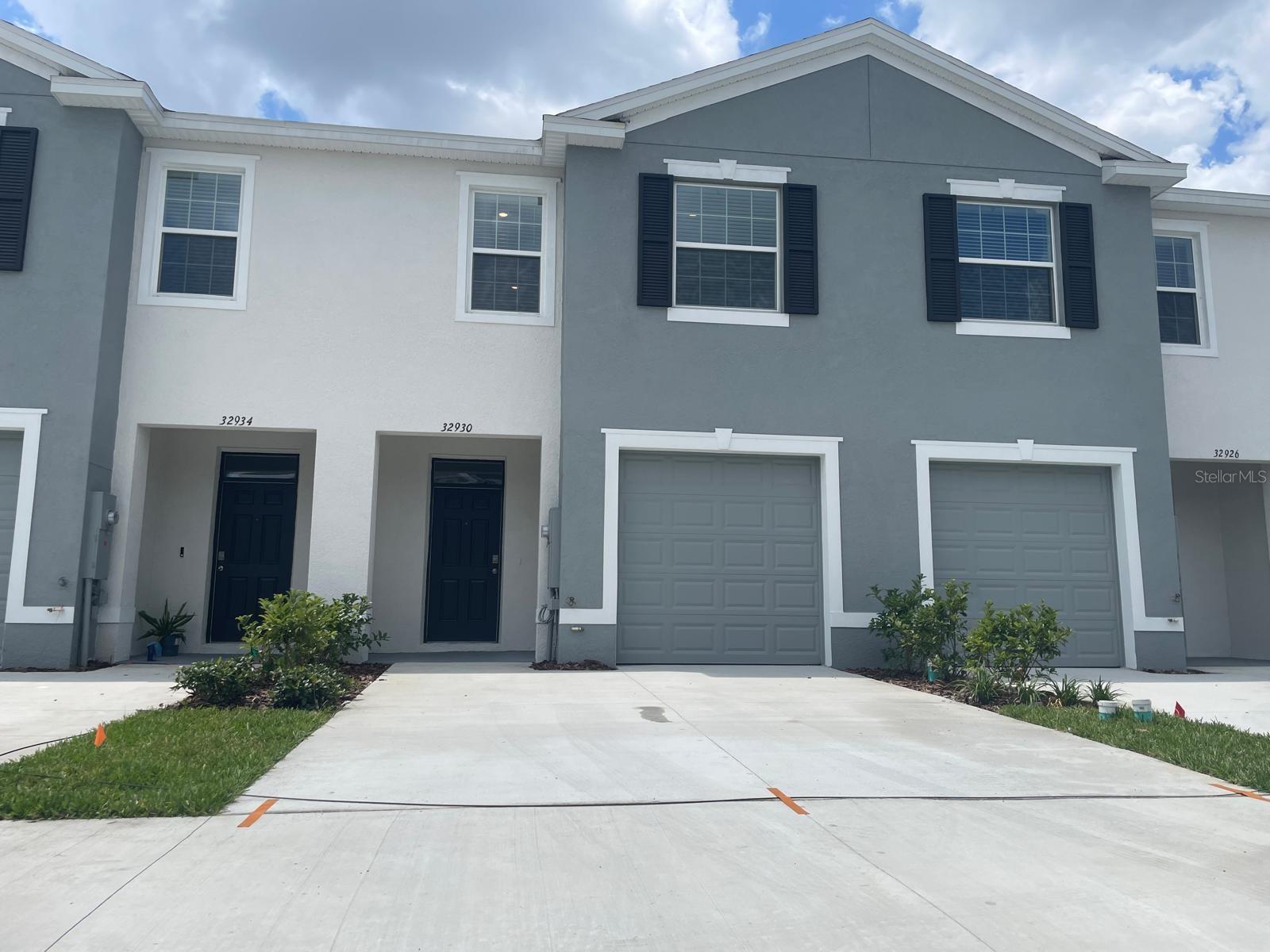 Welcome to this beautiful 3-bedroom, 2.5-bath home in the highly desirable Westgate at Avalon Park community in Wesley Chapel! This spacious two-story residence offers a modern open-concept design, a 1-car garage, and comfortable living spaces perfect for today's lifestyle.
A welcoming foyer leads into the bright living room, dining area, and well-appointed kitchen with plenty of cabinet and counter space for everyday living and entertaining. Step outside to the covered lanai, an ideal spot to relax or enjoy your morning coffee. Upstairs, the spacious primary suite features a walk-in closet and a private en-suite bath with dual vanities, while two additional bedrooms provide generous closet space and share a full bathroom.
Residents enjoy exceptional community amenities, including three resort-style pools, playgrounds, and a clubhouse. Ideally located just minutes from I-75, you'll have easy access to Tampa Premium Outlets, The Shops at Wiregrass, KRATE at The Grove, Main Event, AdventHealth Center Ice, restaurants, grocery stores, and countless entertainment options.
For added value, water, sewer, trash, pest control, and internet are included in the monthly rent—the tenant is responsible only for electricity. Credit, criminal, employment, and rental history verifications are required. Don't miss the opportunity to make this wonderful home yours—schedule your private tour today!