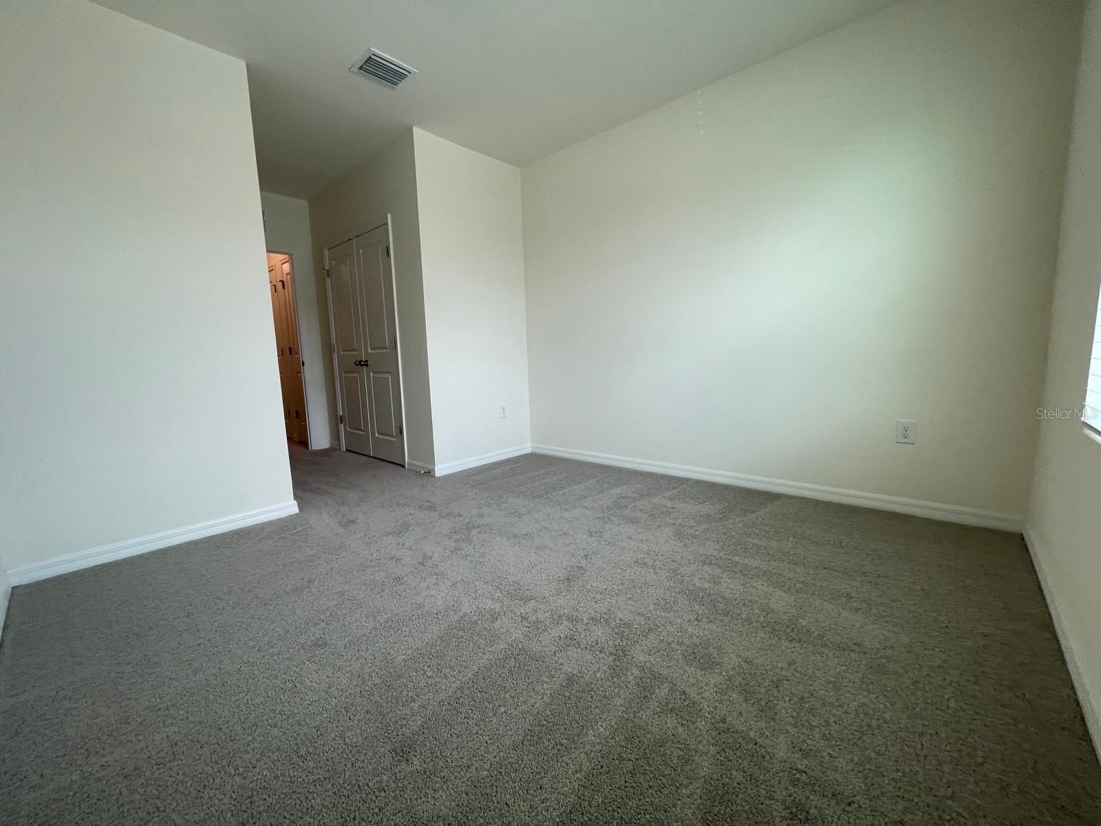 AVALON PARK WEST-NORTH PH 2 4 5 - Residential Lease