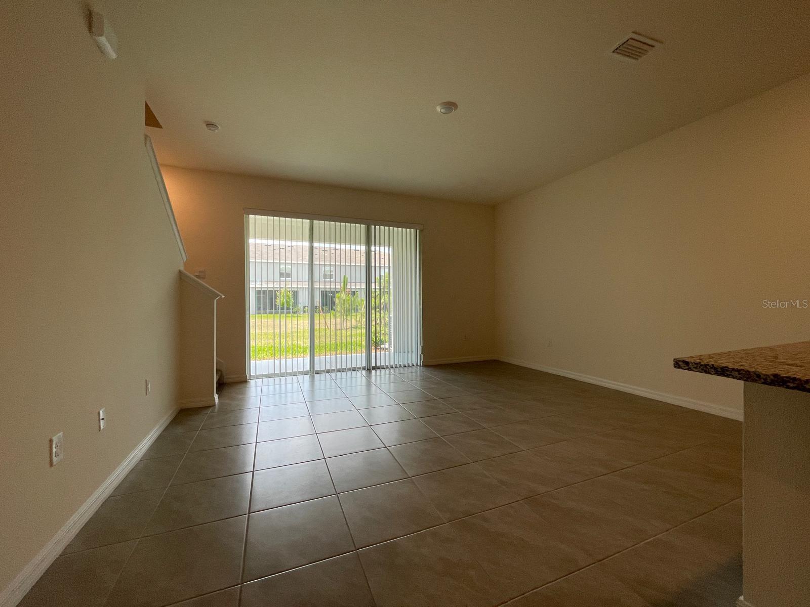 AVALON PARK WEST-NORTH PH 2 4 5 - Residential Lease