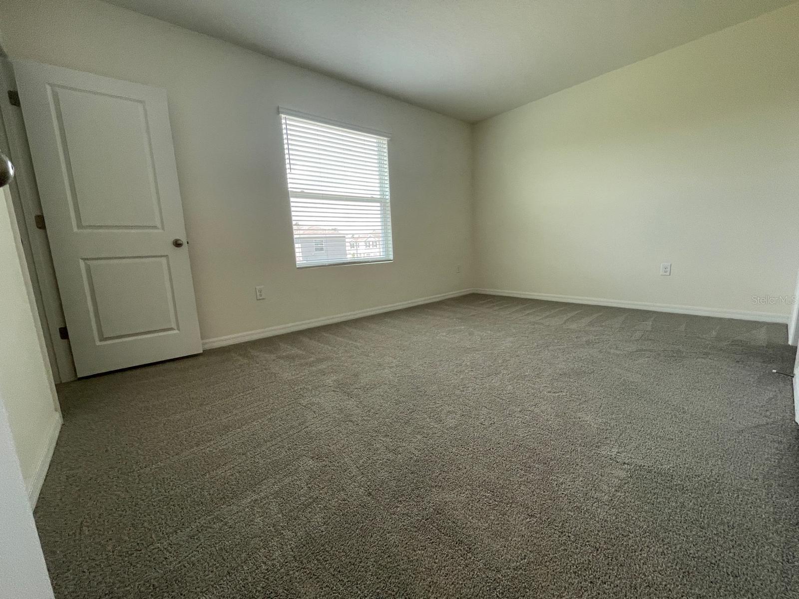 AVALON PARK WEST-NORTH PH 2 4 5 - Residential Lease