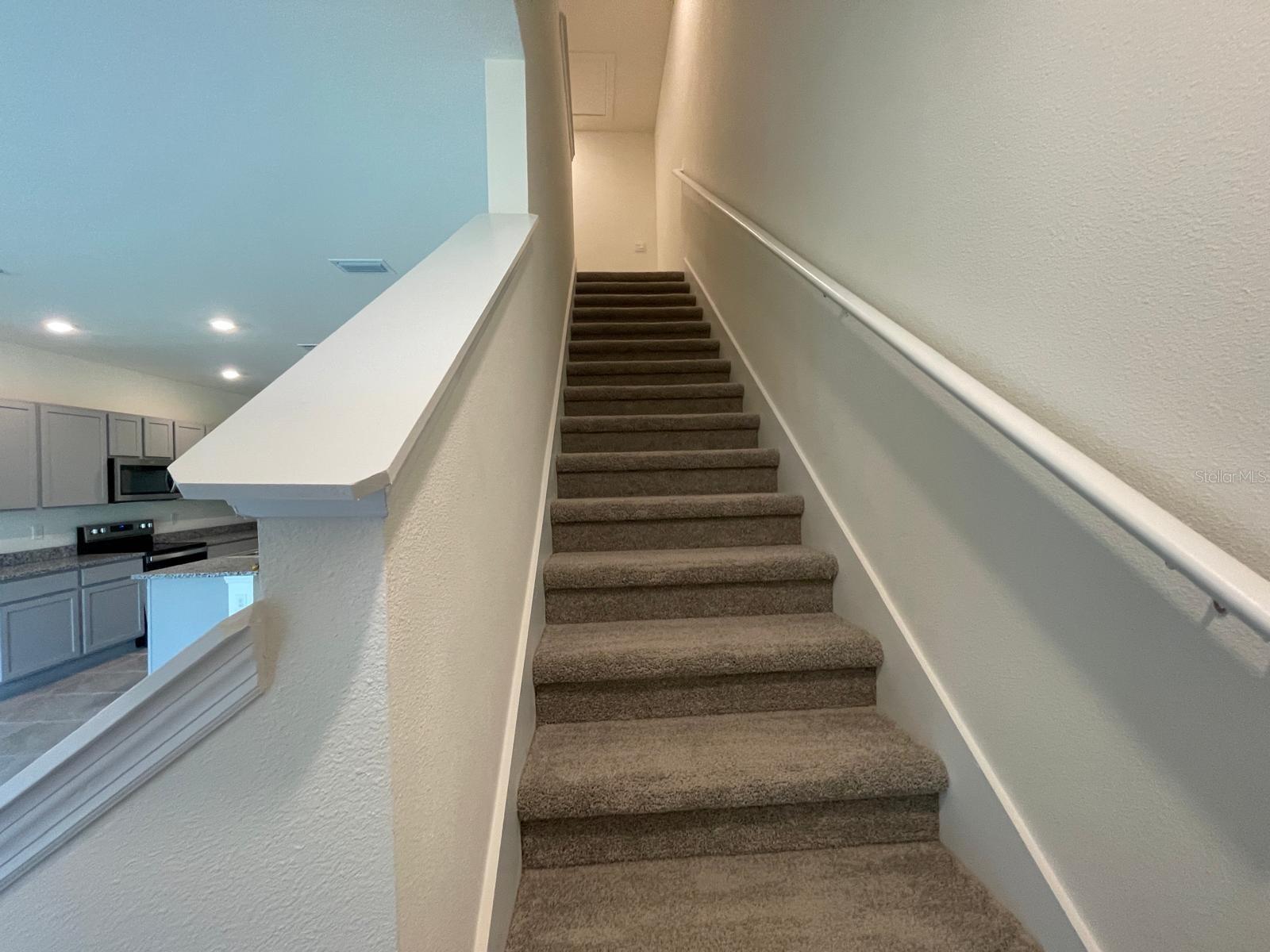 AVALON PARK WEST-NORTH PH 2 4 5 - Residential Lease
