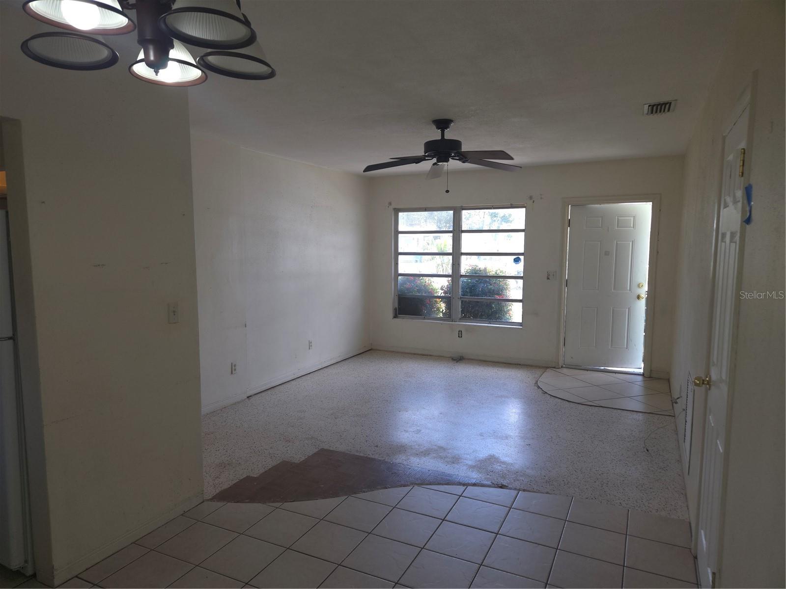 EAST BAY ESTATES - Residential
