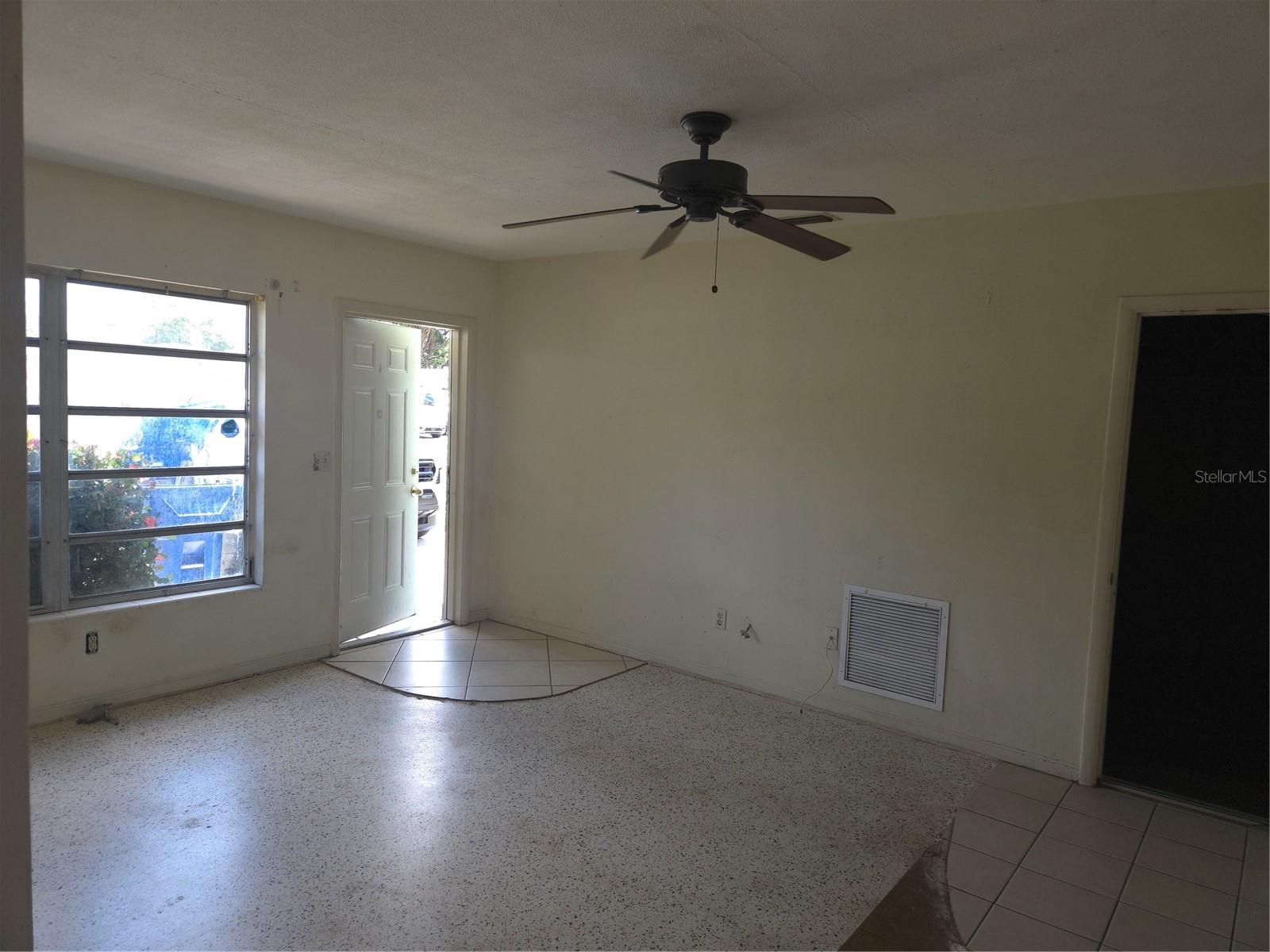 EAST BAY ESTATES - Residential