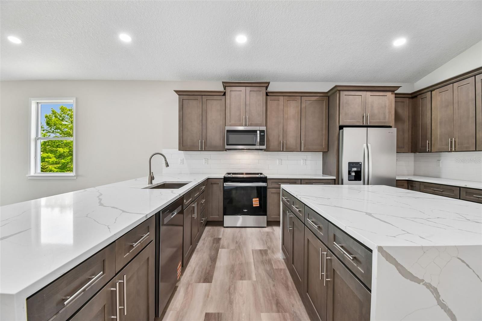 LAKE ELLEN ADD TO CASSELBERRY - Residential