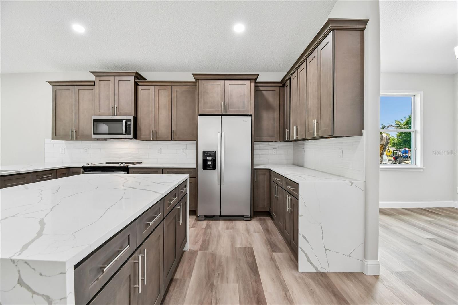 LAKE ELLEN ADD TO CASSELBERRY - Residential