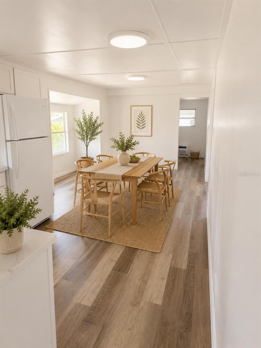 MOBILE MANOR - Residential