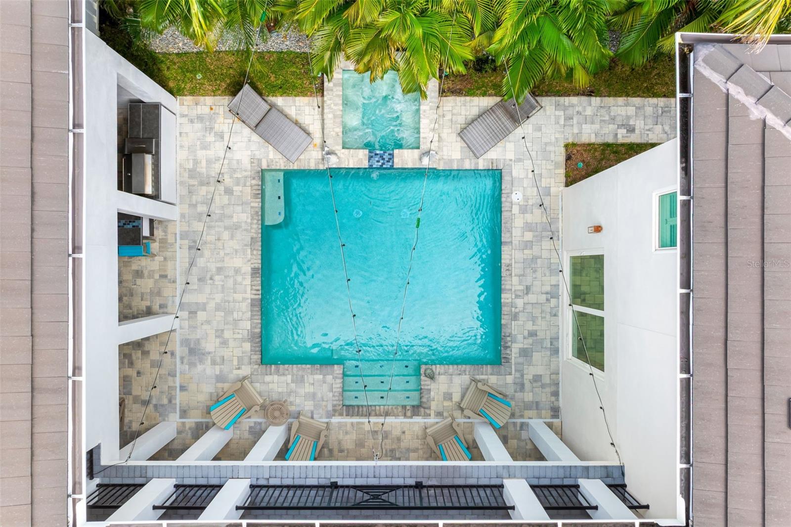 REDINGTON SHORES YACHT & TENNIS CLUB - Residential