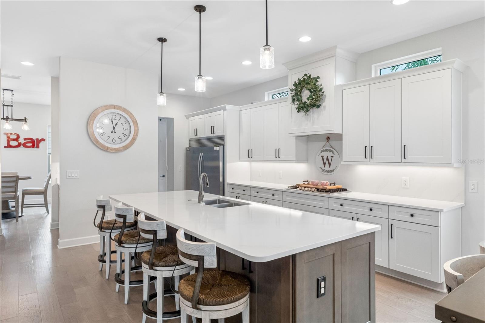 REDINGTON SHORES YACHT & TENNIS CLUB - Residential