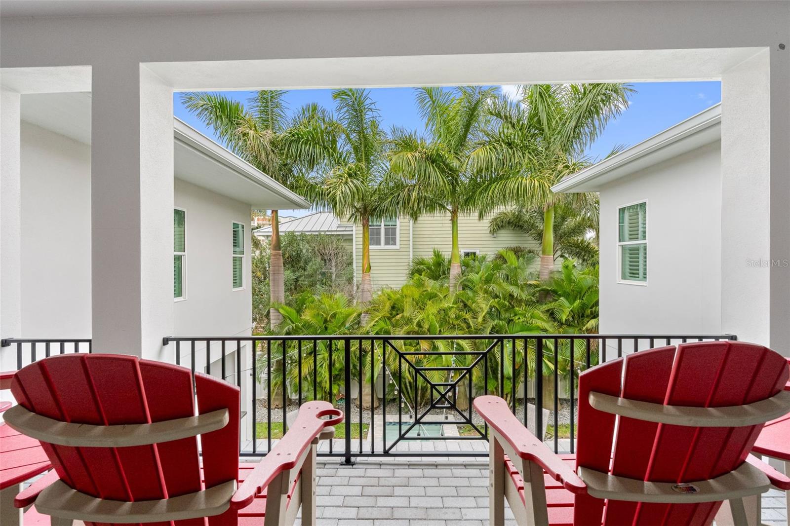 REDINGTON SHORES YACHT & TENNIS CLUB - Residential