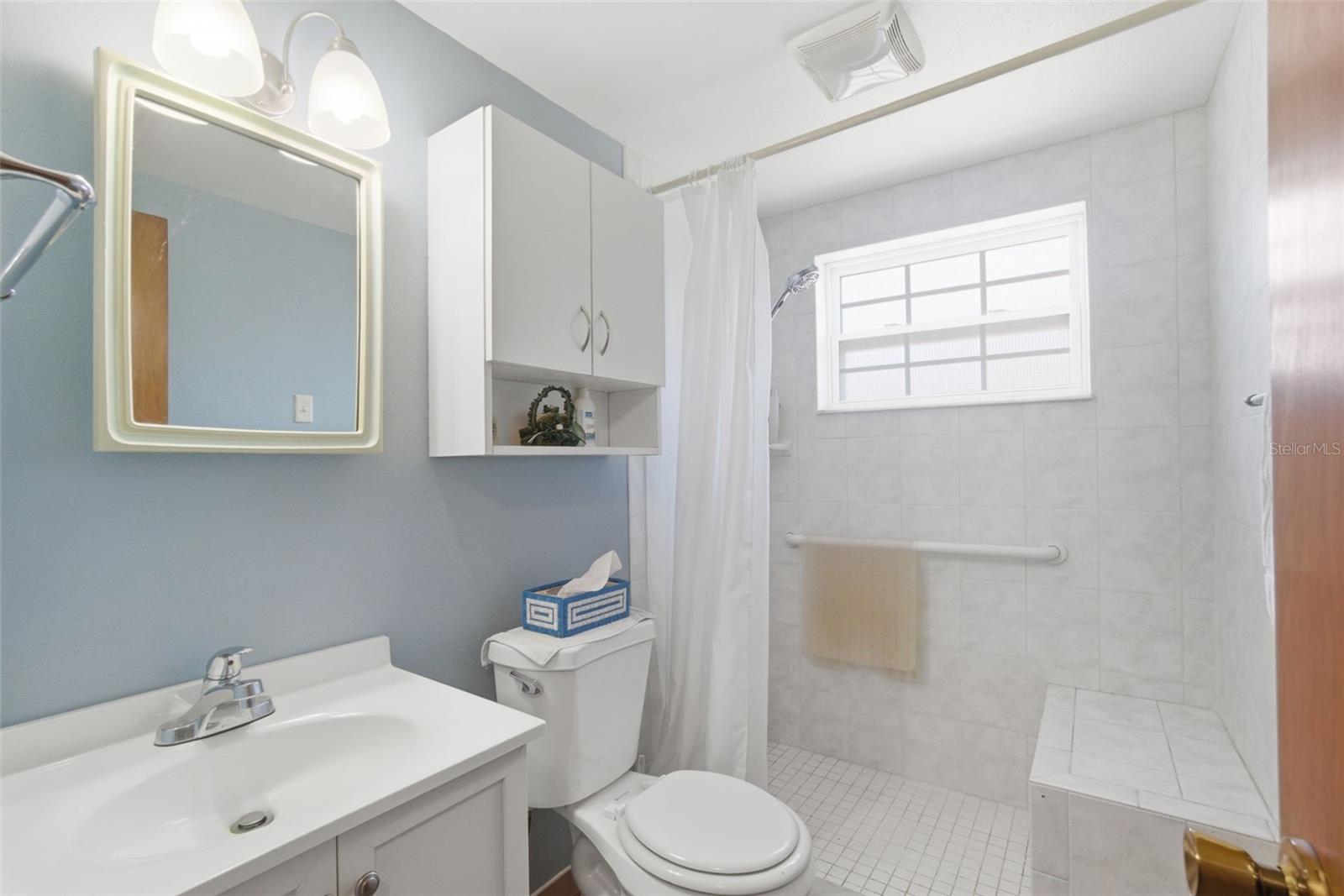 QUEENS MIRROR SOUTH 2ND REP ADD REP - Residential